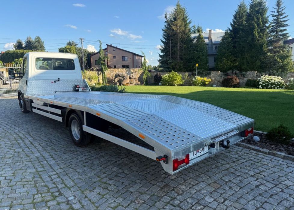 Zabudowa laweta pomoc drogowa mercedes sprinter iveco fiat master vw
