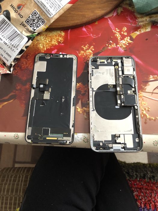 Запчастини айфон 10