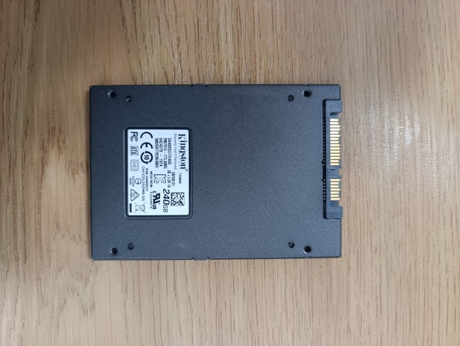 SSD диск Kingston SSDNow A400 240GB 2.5" SATAIII 3D TLC (SA400S37/240G)