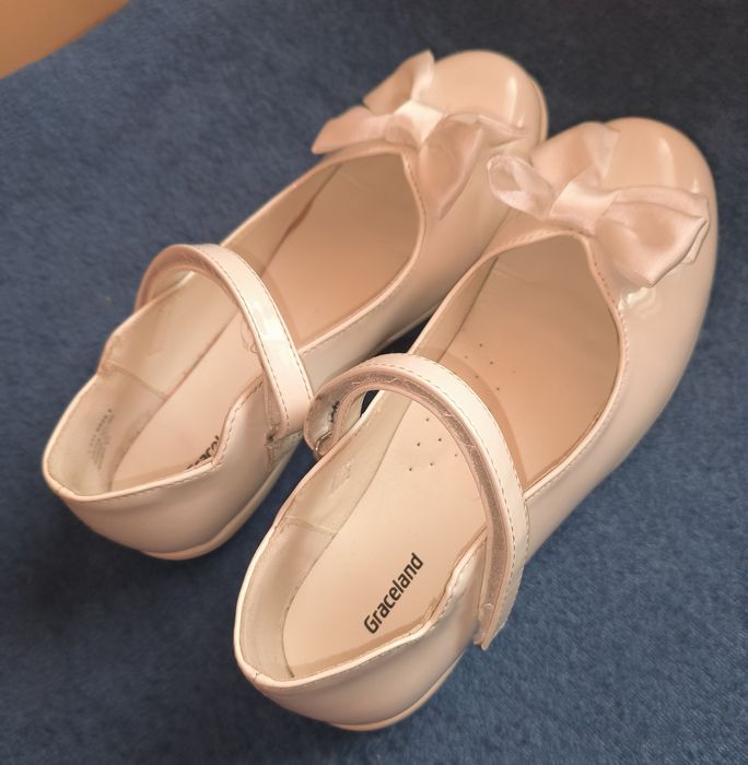 Buty lakierowane rozmiar 35 komunijne komunia kokardka Graceland