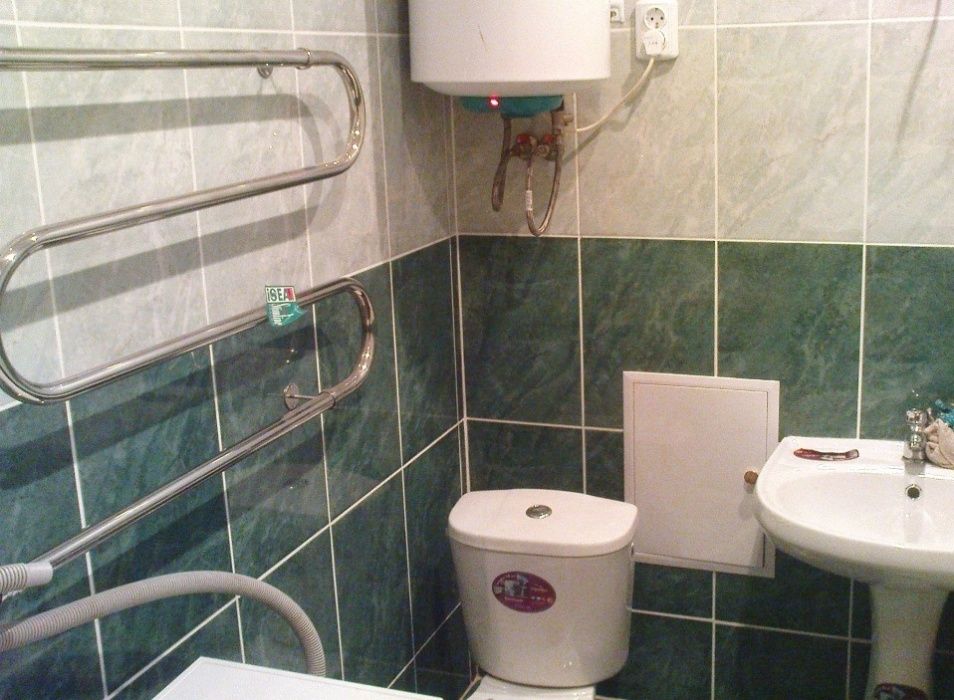 Поклейка обоев шпалер Шпаклевка стен Покраска Услуги маляра плиточника ...