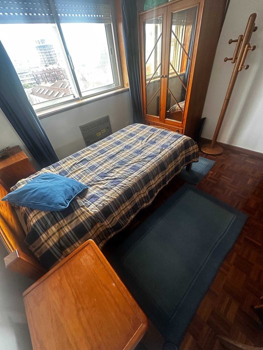 Quarto Luminoso no Bonfim/Baixa | Contas incluídas + Limpeza