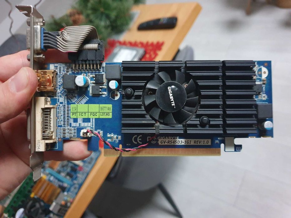 Karta graficzna Gigabyte Radeon HD5450 1GB GV-R545D3-1GI hdmi dvi vga