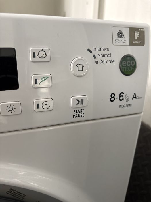 Maquina de lavar e secar roupa hotpoint (avariada na fechadura)