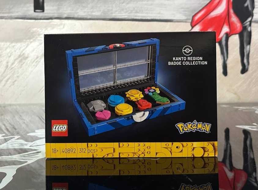 Конструктор LEGO Pokemon 40892 Колекція значків регіону Канто