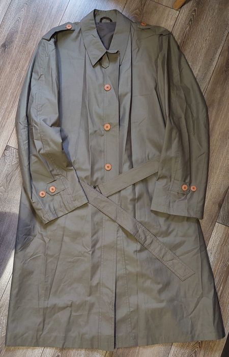 Чоловічий тренч/плащ