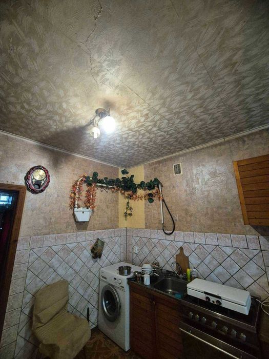 Терміново продам будинок-дачу в с.Сухини