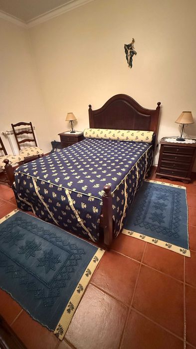 Quarto Completo em Madeira Maciça (Pack Completo)