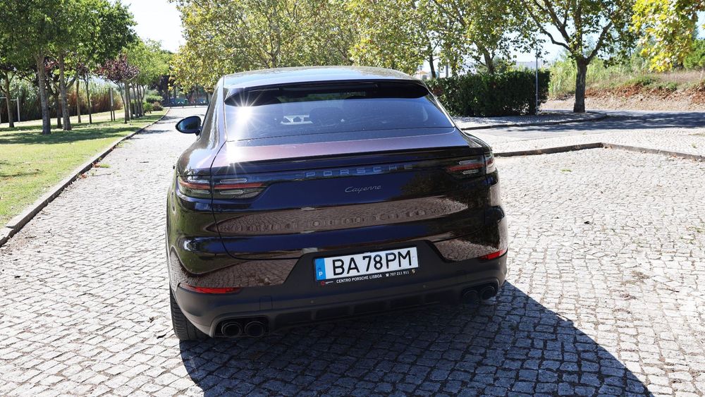 Porsche Cayenne Coupé E-Hybrid Platinum Edition