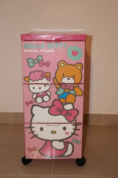 Hello Kitty Storage Cart64575354556161120