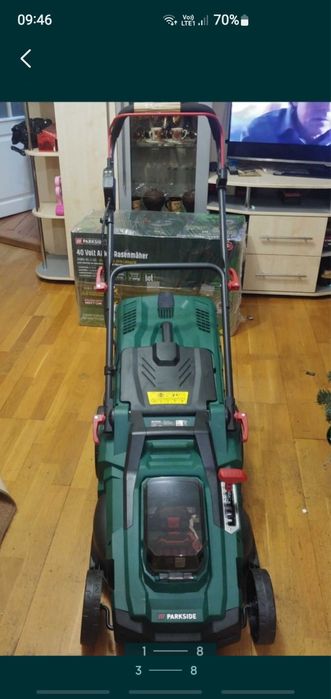 Аккумуляторная газонокосилка Parkside