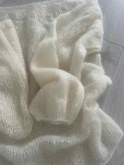 Sweter damski, ręcznie robiony, 75% mohair, 25% jedwab.