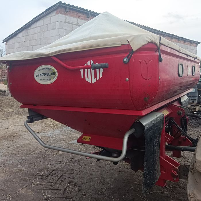 Rozsiewacz nawozu lely teagle ( kuhn sulku amazone )