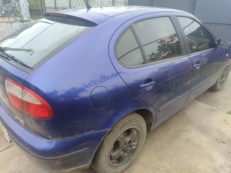 Siat Leon 2002 r