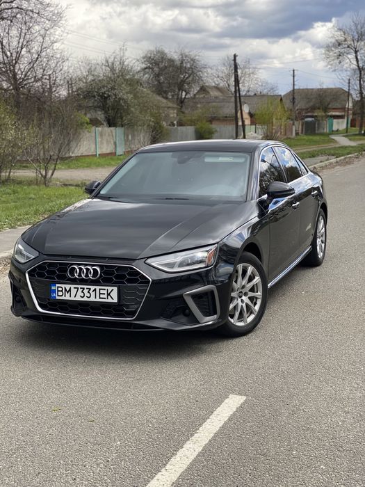 В продаже Audi A4 b9
