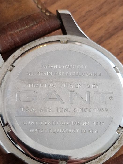 Продам часи GANT.