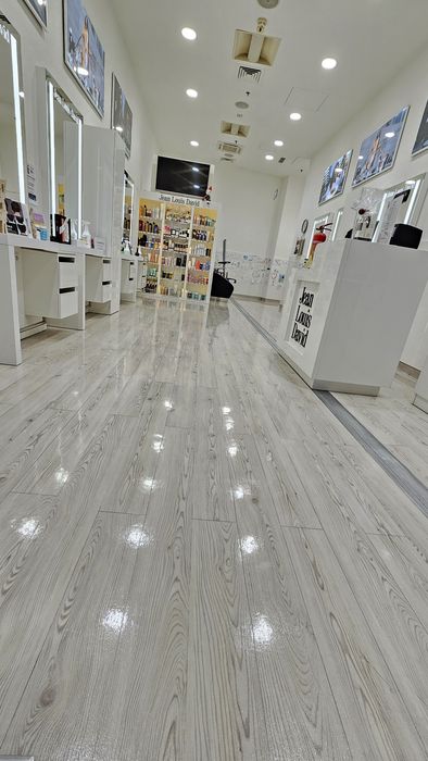 Polimeryzacja posadzek PCV czyszczenie wykładzin mycie podłóg