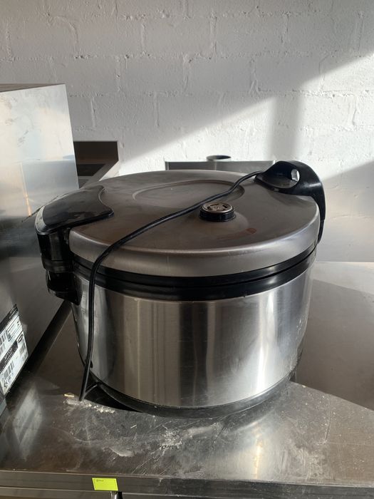 Рисоварка на 12 літрів