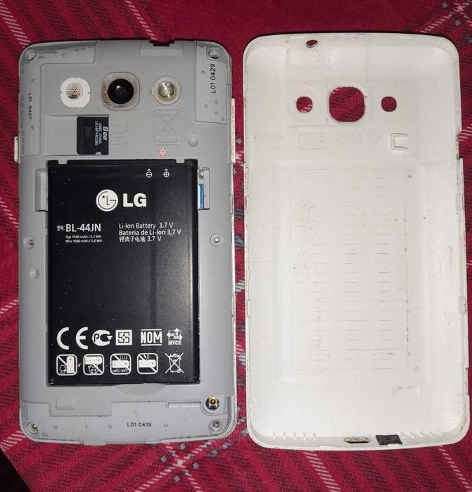 Смартфон LG  X135  2 сім карти  0,5/4  (робочий)