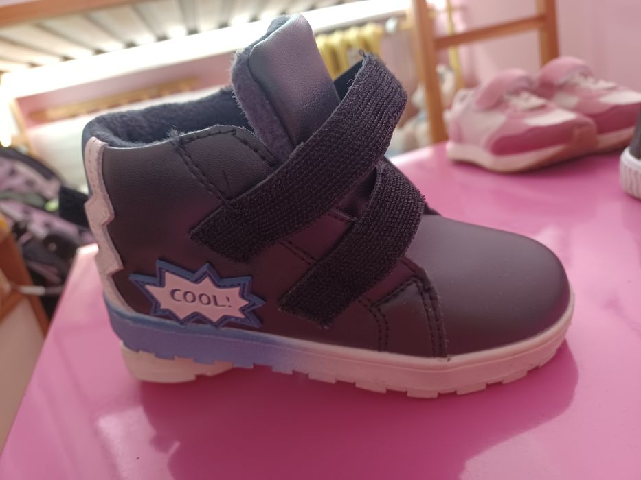 Buciki dla chłopca stan idealny