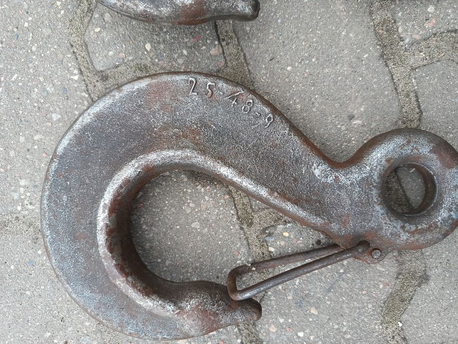 Sprzedam 2 haki długość 290 mm