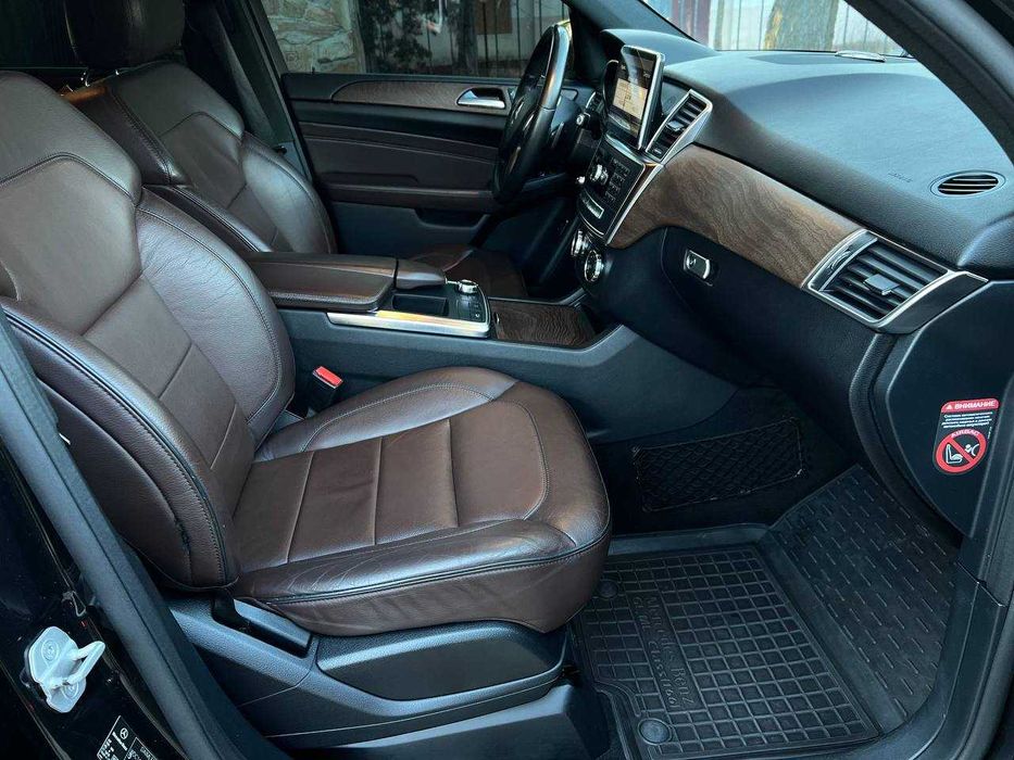 Mercedes-Benz M-Class 2013