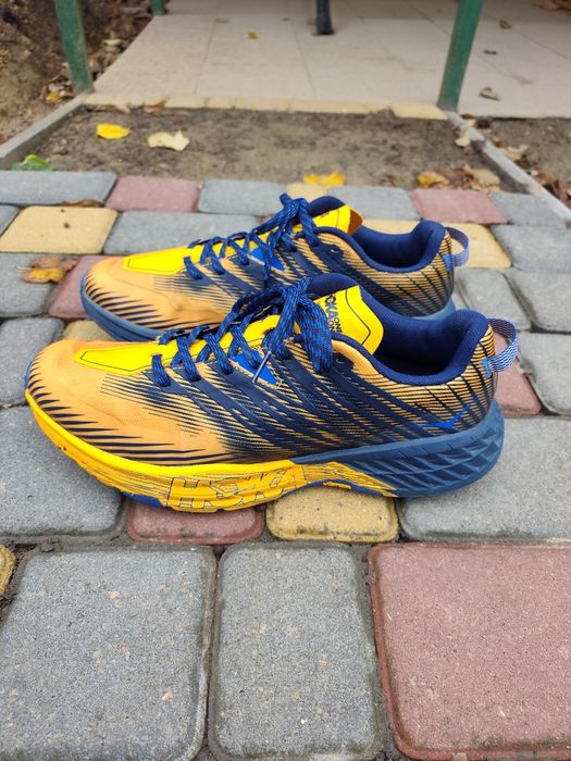 Кроссовки Hoka Speedgoat 4  46 / 47