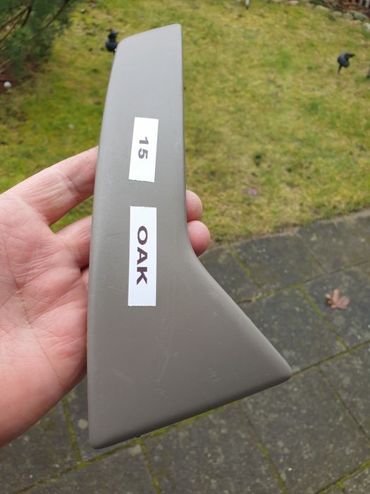 zaślepka rączki lewej volvo V70 XC70 S60 2001 -04 OAK NR 15