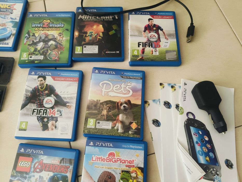 PS Vita com vários Jogos