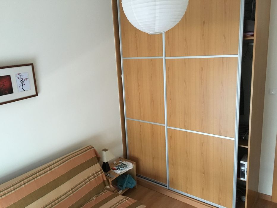 Arrendamento de apartamento T2 na Rua das Furnas