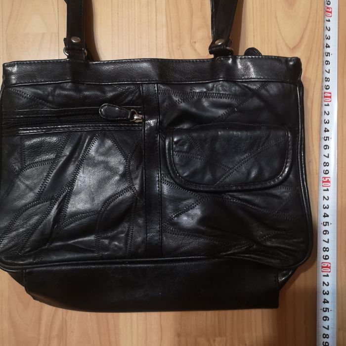 Torebka  vintage z długimi  skóra