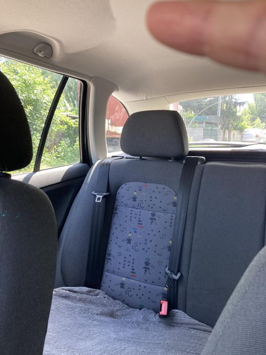 Продам шкоду срочно