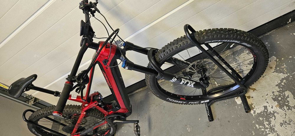 Rower elektryczny Conway Xyron S 4.9 Full Suspension Bosch Performance