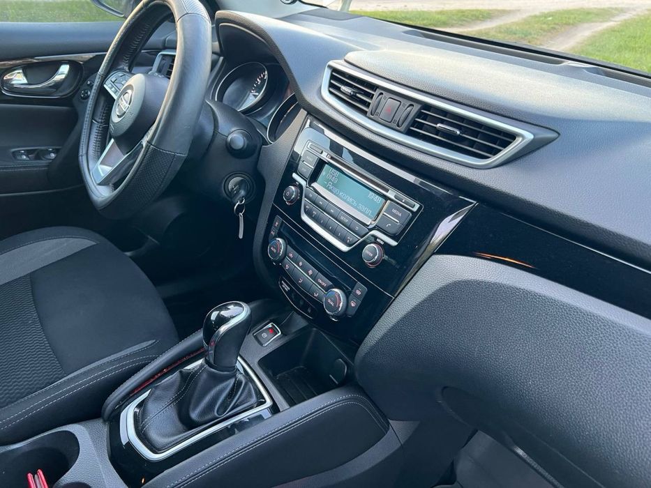 Nissan Qashqai 2018 VIN SJNFEAJ11U2436962 фото оголошення 2 з 18