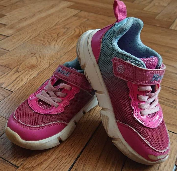 Buty GEOX dla dziewczynki rozmiar 25 świecące