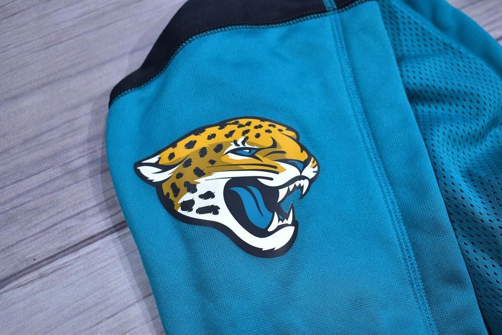 Nike Therma Fit Bluza Z Kapturem Męska Jaguars / M