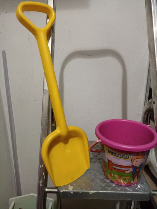 Різний посуд посуд