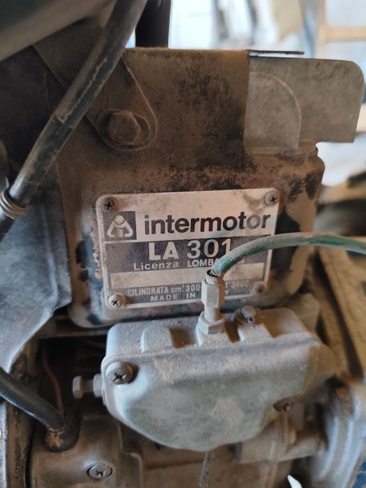 Zamiatarka spalinowa