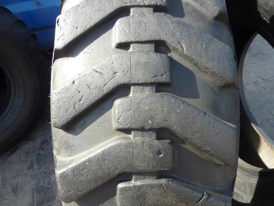 Opona używana przemysłowa 15.5-25 15.5R25 FORERUNNER 700zł W3835
