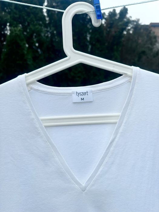 Nowy t-shirt biały oversize Love Tee polskiej marki Tyszert M/38