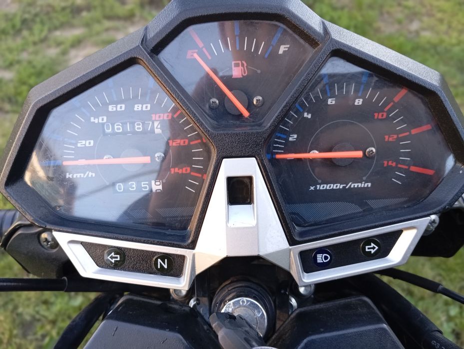 Продам Мотоцикл spark 150-r12