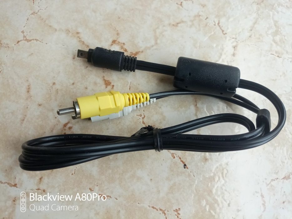 Cabos audio e outros