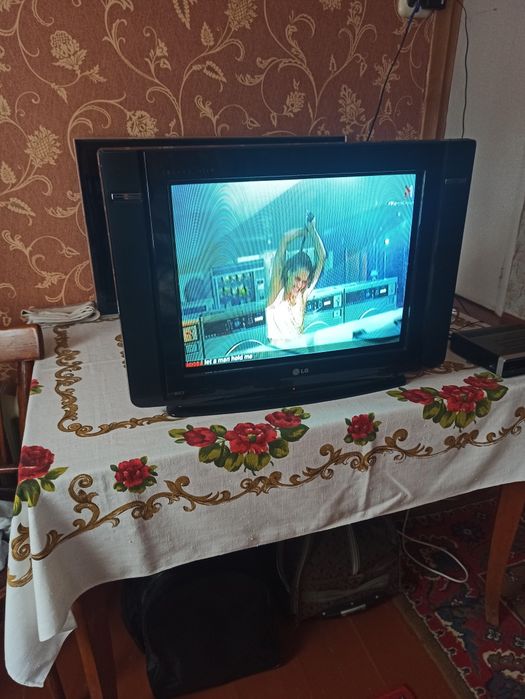 Телевизор LG Ultra Slim