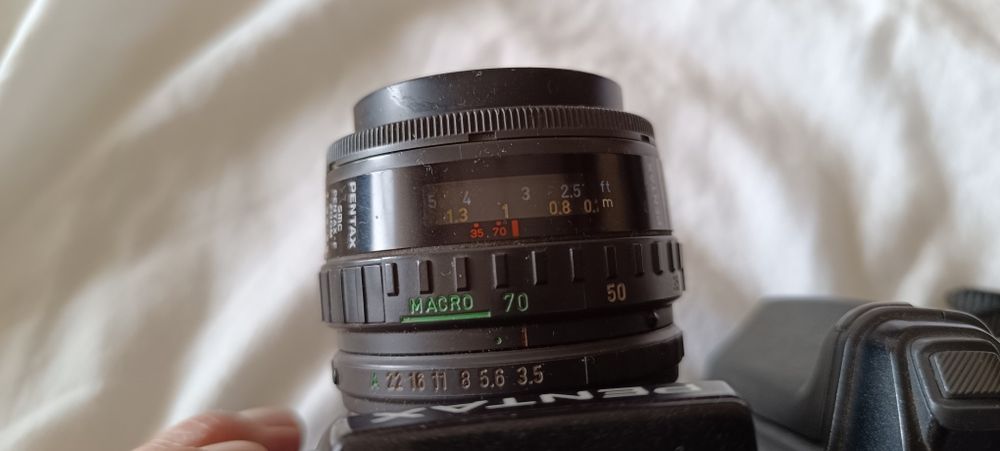 Pentax SFXn + lente 35-80mm