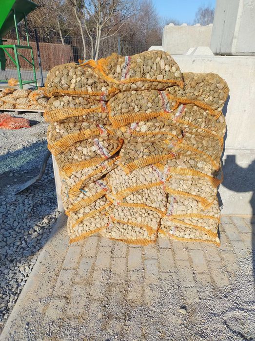 Kamiem drenażowy workowany , kamień drenarski , otoczak 16-32 , żwir