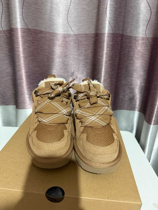 UGG Lowmel Chestnut r.37