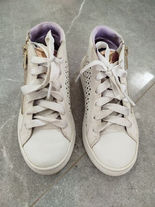 Modne białe sneakersy półbuty Skechers 29 (19cm)  złote elementy na zamek