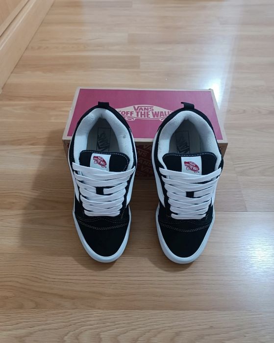 Vans knu skool preto