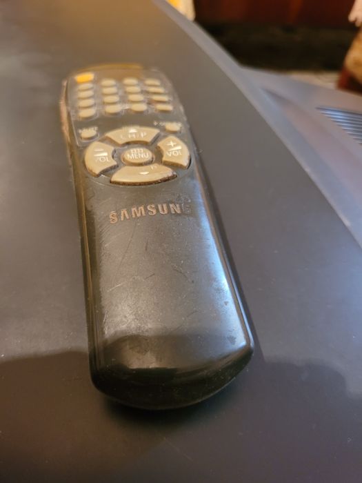 Телевизор Samsung SK-20C8VR