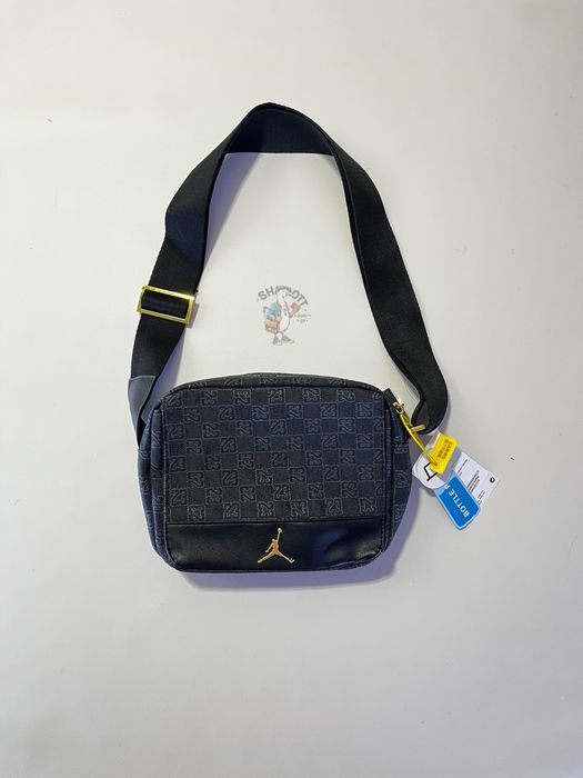 Сумка через плече NIKE JORDAN | месенджер джордан | барсетка найк